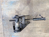 3000kg yale lifting beam clamp ex hire.